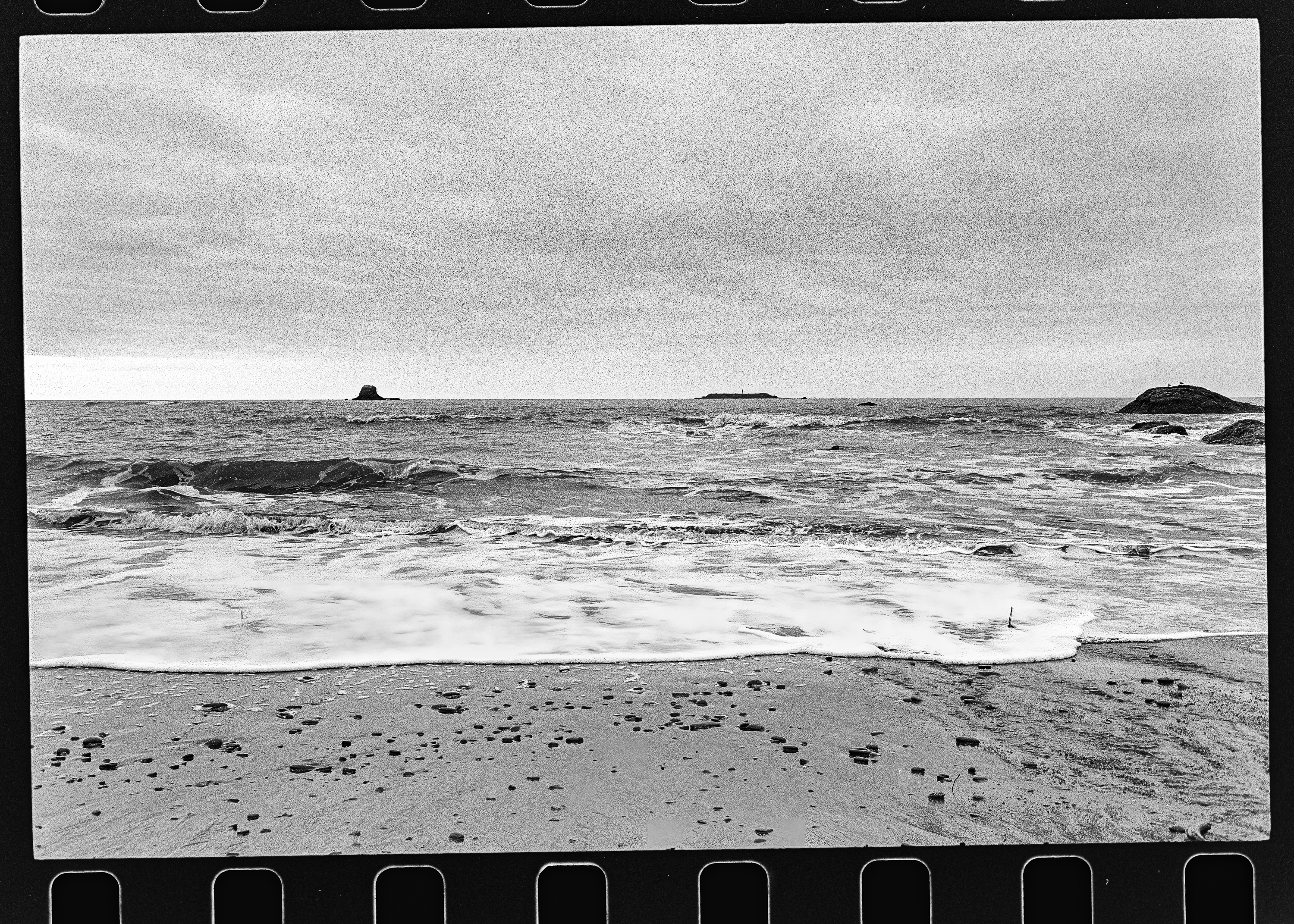 Breaking wave and small offshore stacks