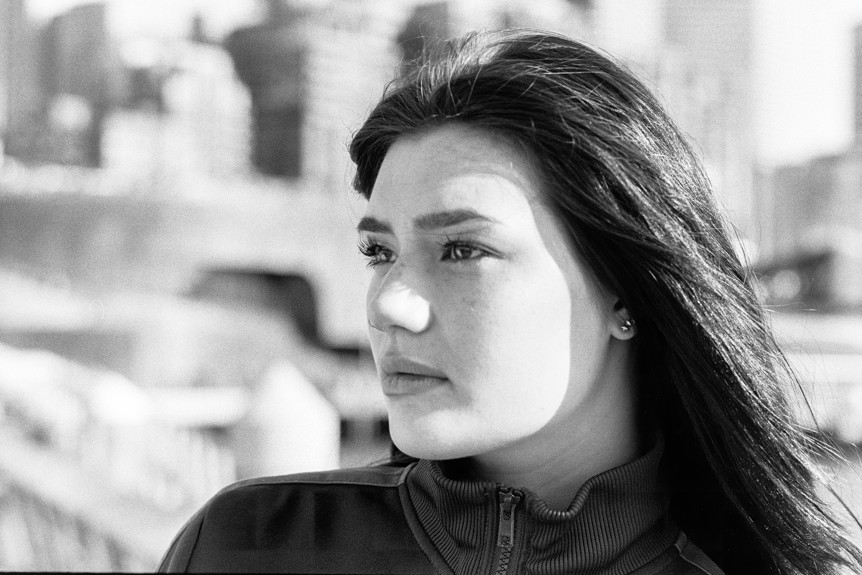 Close portrait against the city